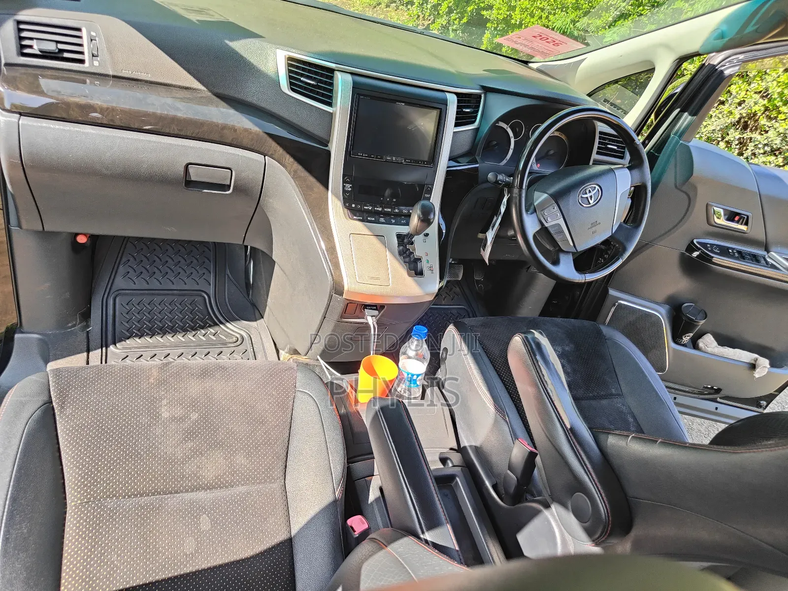 Toyota Vellfire 2014 Black