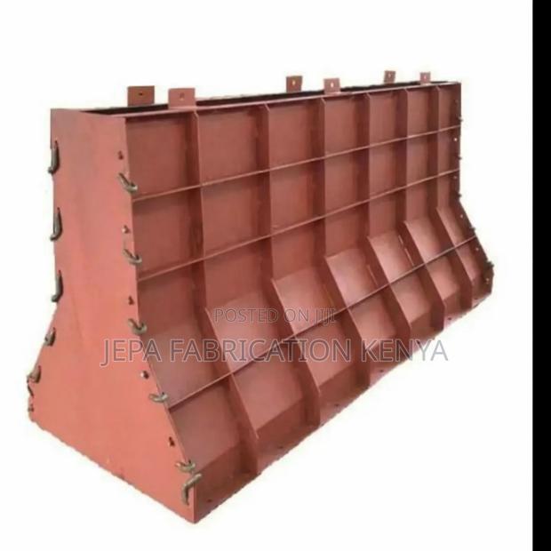 Road Barrier - thumbnail 3