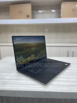 Laptop Dell Precision 5530 16GB Intel Core i7 SSD 512GB