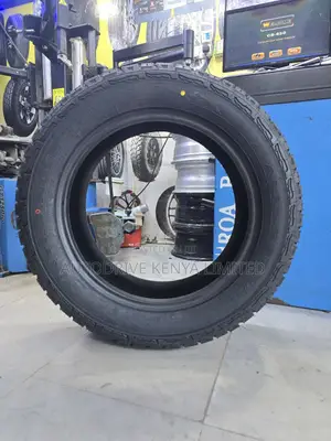 235/60r18 Triangle All Terrain Tire