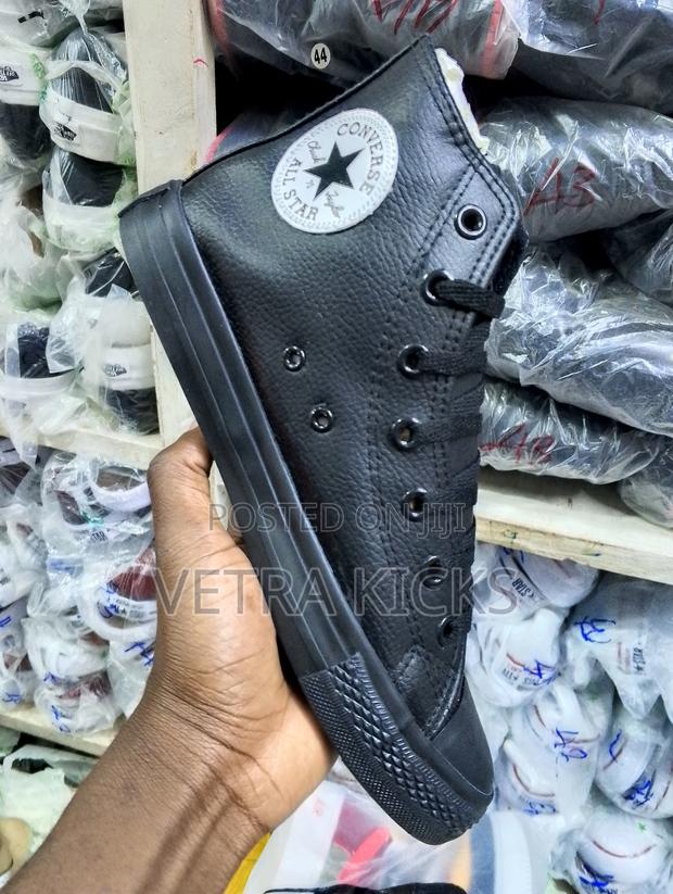 Converse All Black Boot Sneakers – Stylish Durable Streetwear