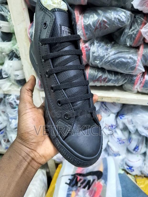 Converse All Black Boot Sneakers – Stylish Durable Streetwear - thumbnail 6