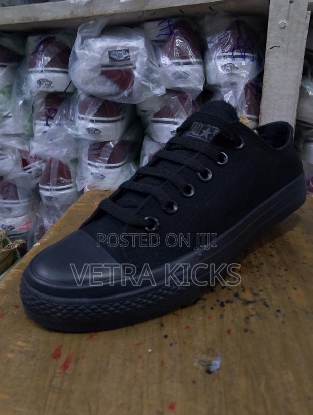 Converse Classic All Black Sneakers – Casual Streetwear Shoes