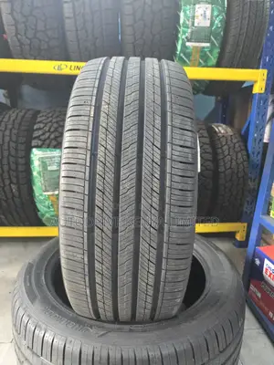 275/45r21 Hankook Tire
