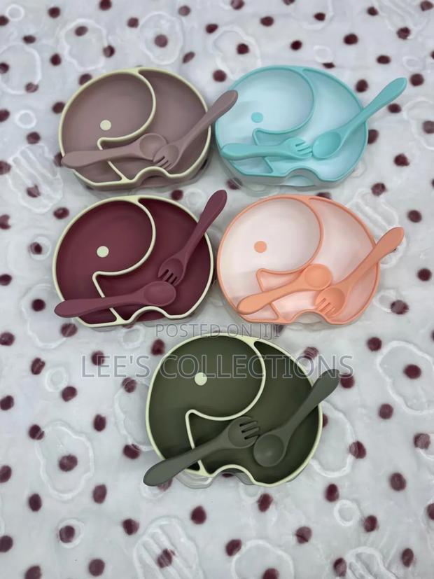 Silicone Feeding Plates - main view