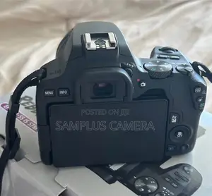 Canon Eos Sl3 (250d) Camera