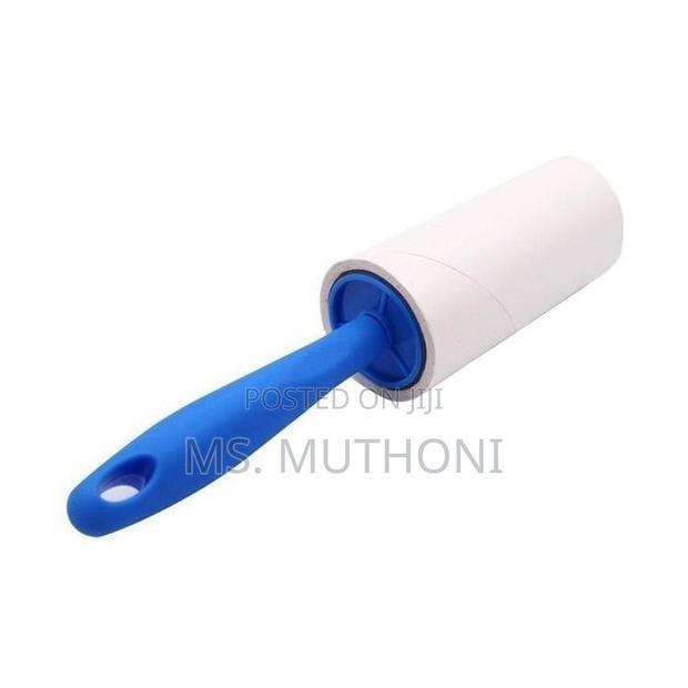 *A Set of 2 Sticky Tear Off Lint Remover - thumbnail 4