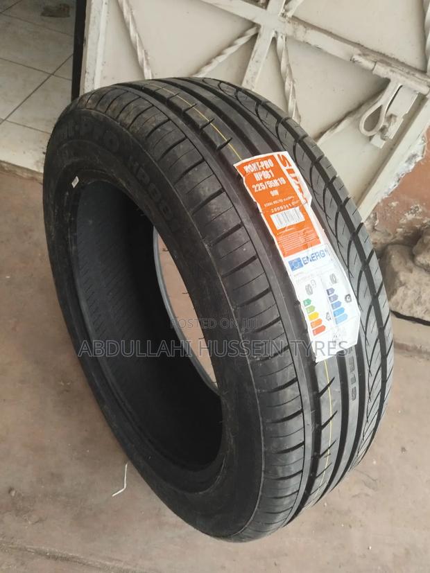 225/55 R19 Mont _ Pro 99v - thumbnail 2