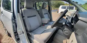 Toyota Passo 1.0 FWD 2019 Silver