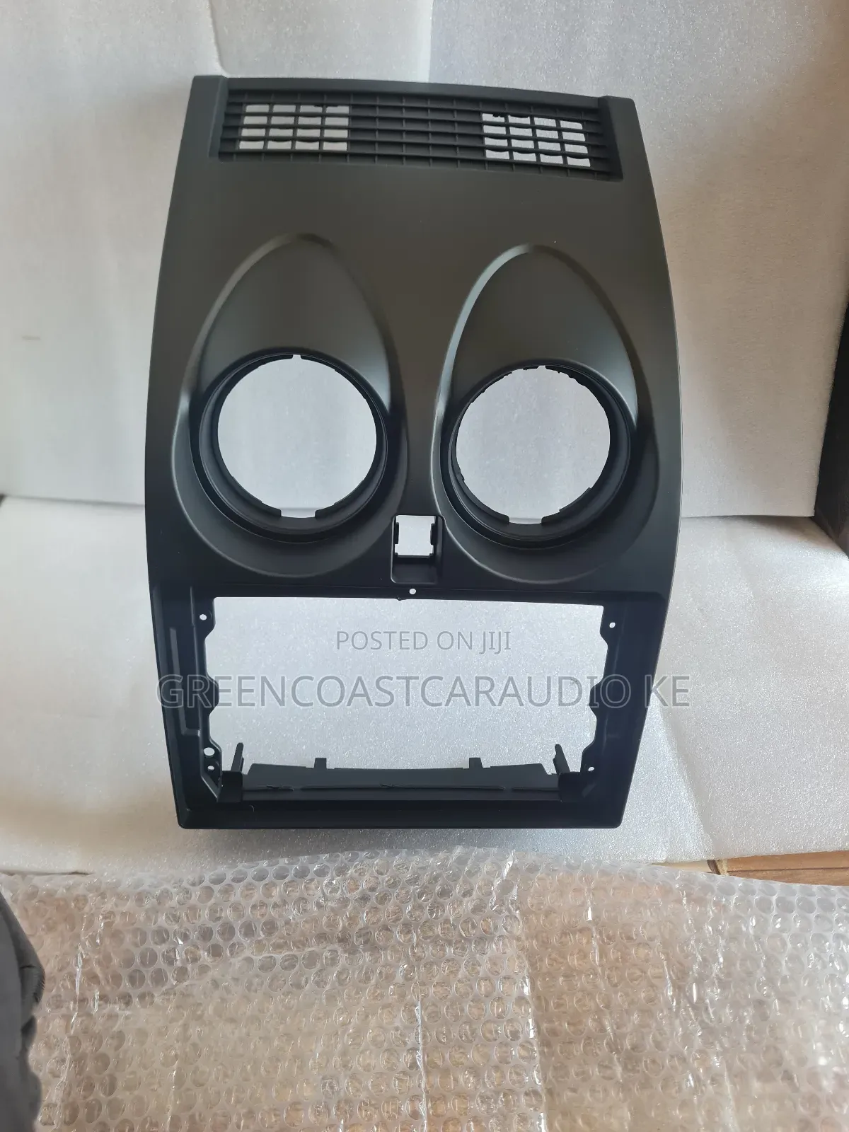 Nissan Dualis/Qashqai Android Radio Frame or Console Available