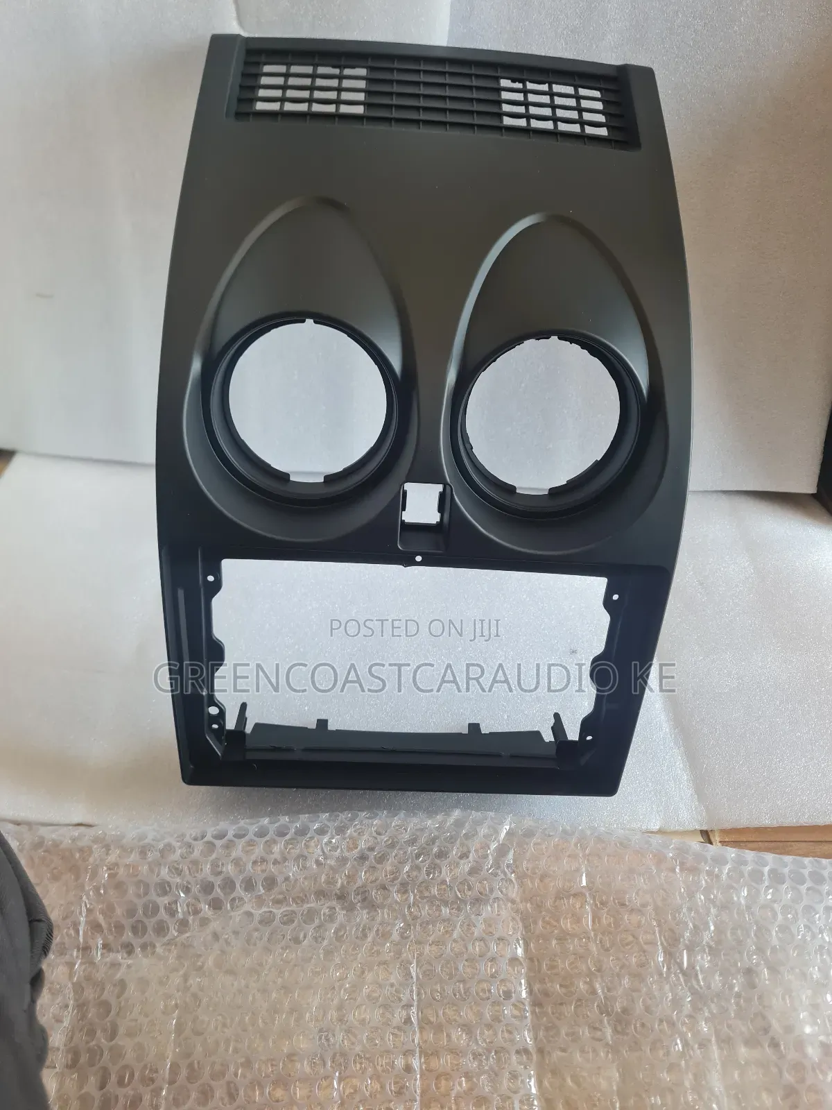 Nissan Dualis/Qashqai Android Radio Frame or Console Available