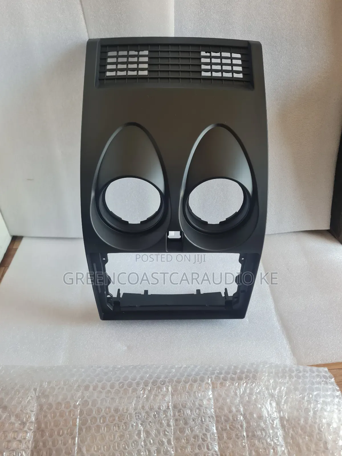 Nissan Dualis/Qashqai Android Radio Frame or Console Available