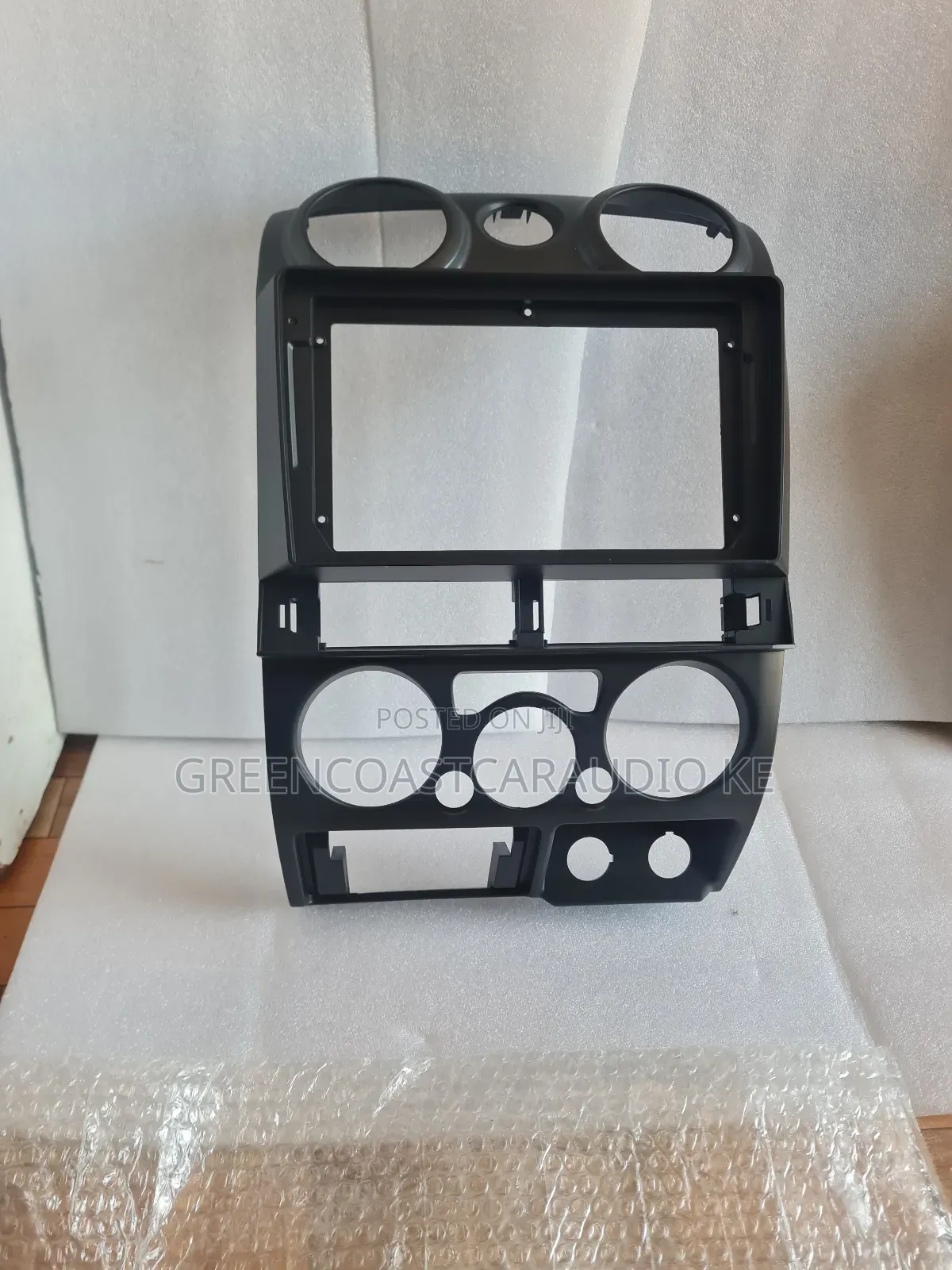 Isuzu Dmax 2002 + Android Radio Console or Frame Available