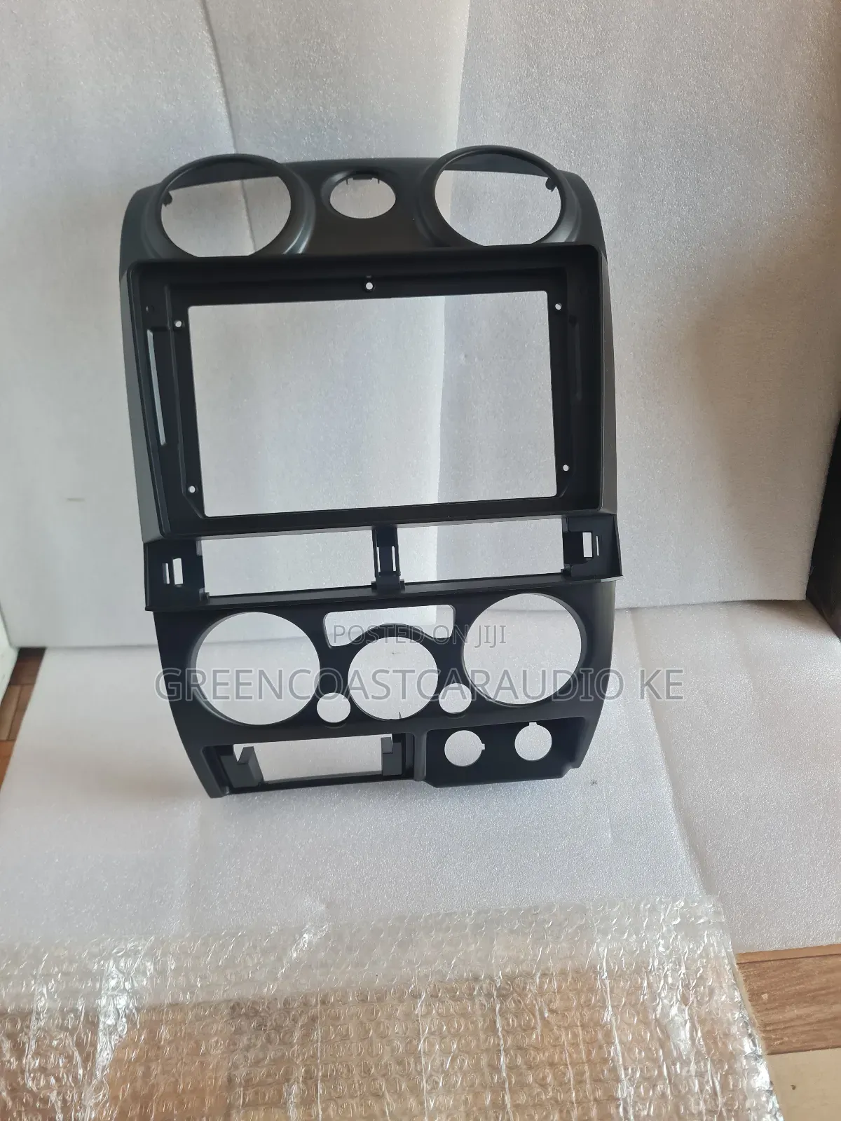 Isuzu Dmax 2002 + Android Radio Console or Frame Available