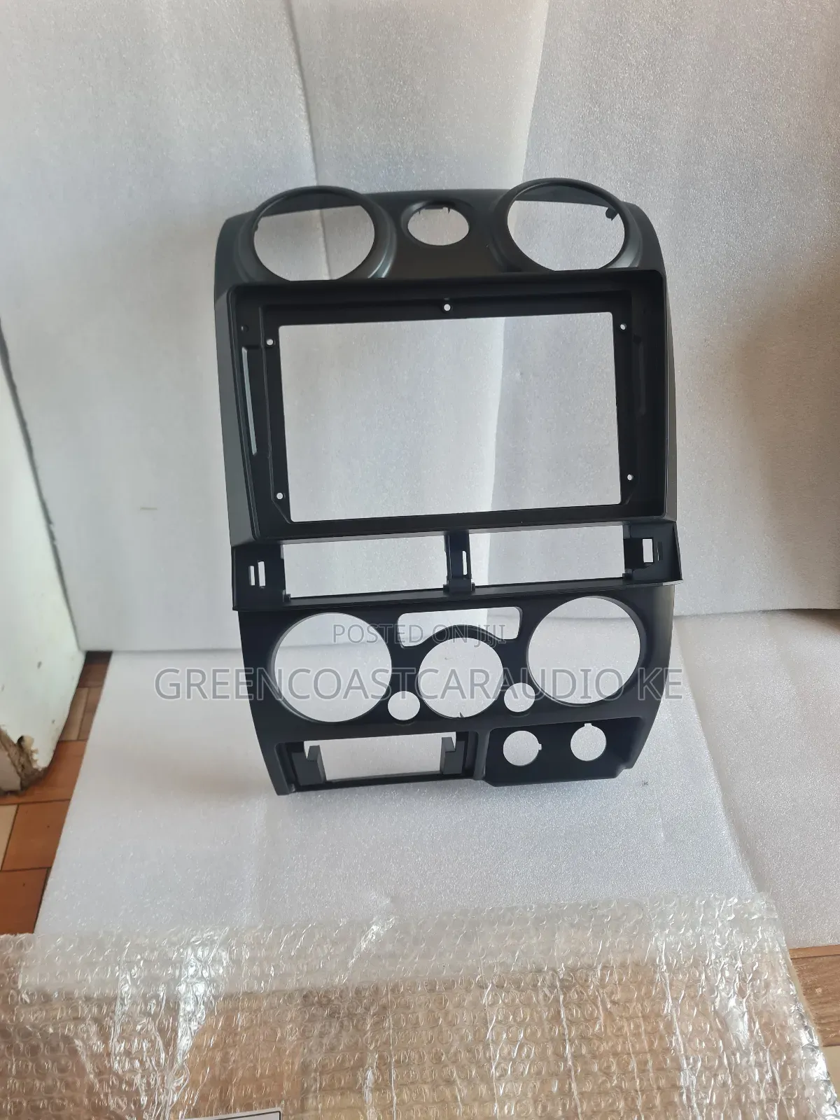 Isuzu Dmax 2002 + Android Radio Console or Frame Available