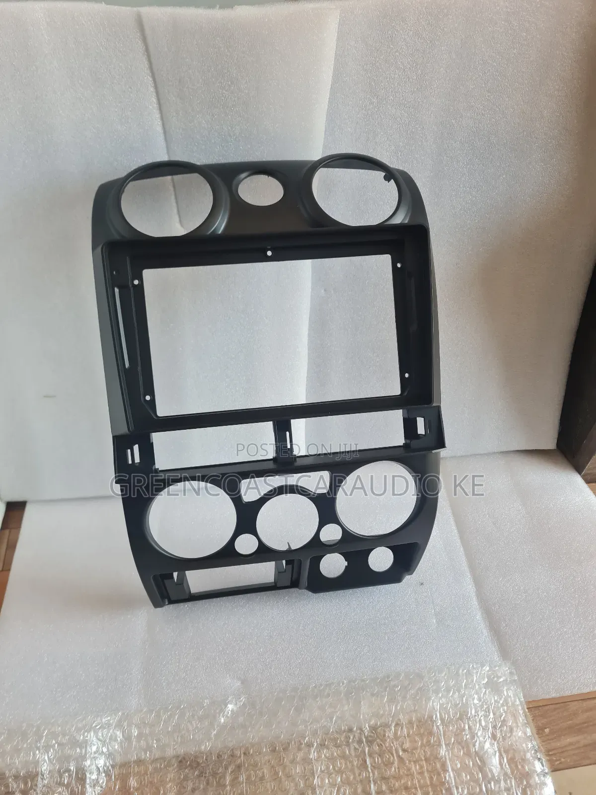 Isuzu Dmax 2002 + Android Radio Console or Frame Available