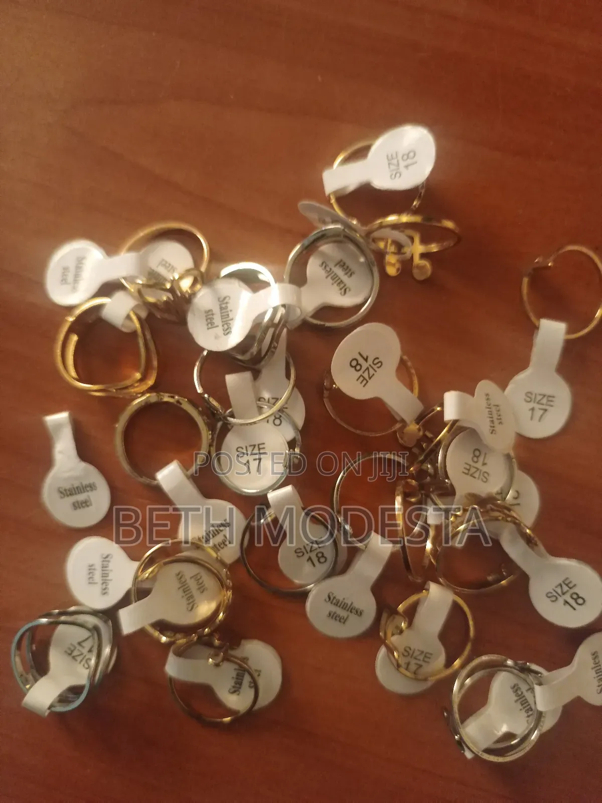 Wedding Engagement Rings. Yellow Gold White Silver Rings