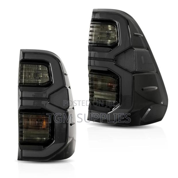 Hilux Revo Smoked Tail Lights LED Tail Lamps Right - thumbnail 2