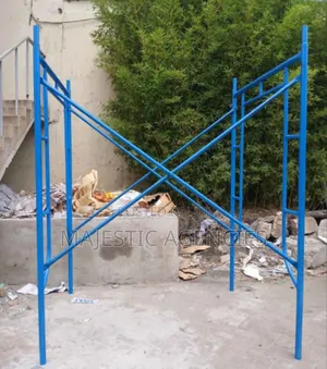 Building Scaffolding Ladders