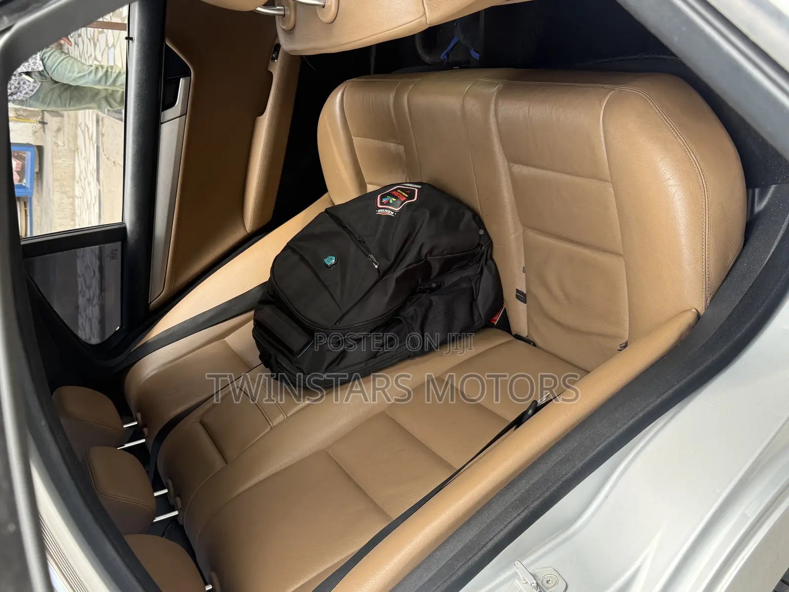 Mercedes-Benz C200 2012 Silver