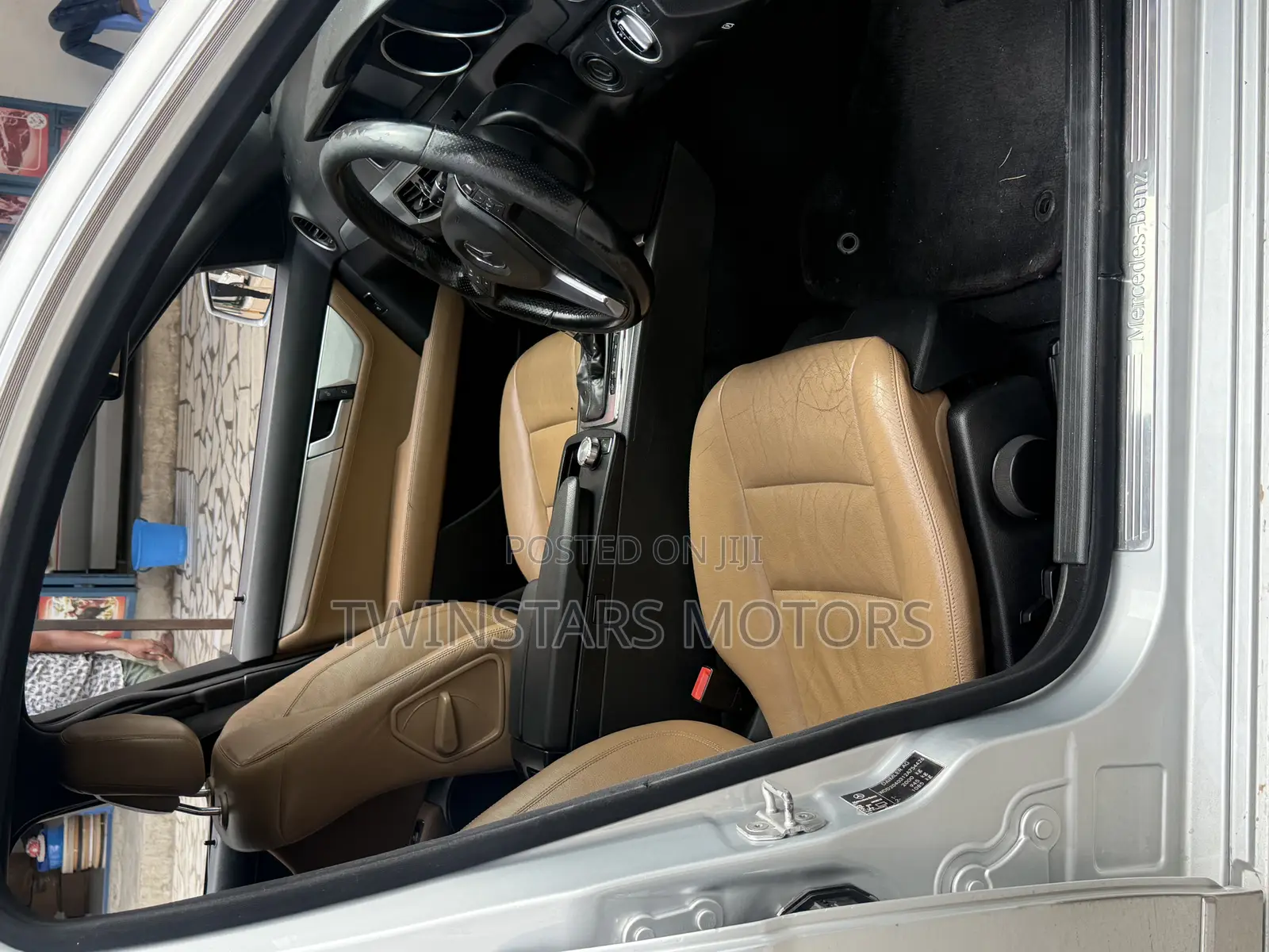Mercedes-Benz C200 2012 Silver