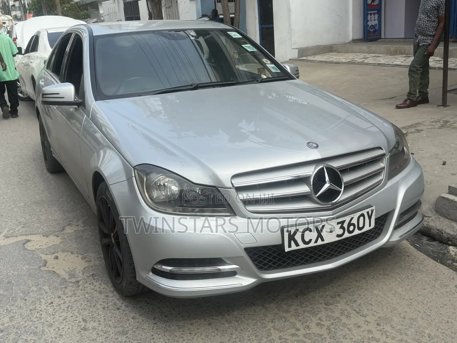 Mercedes-Benz C200 2012 Silver