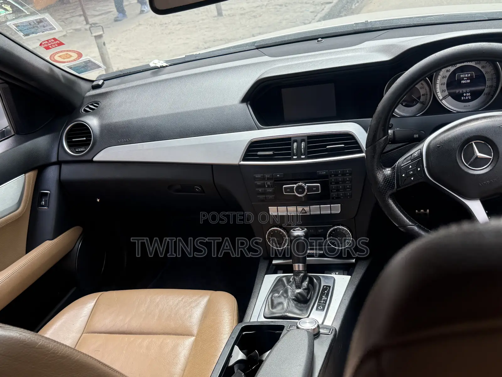 Mercedes-Benz C200 2012 Silver