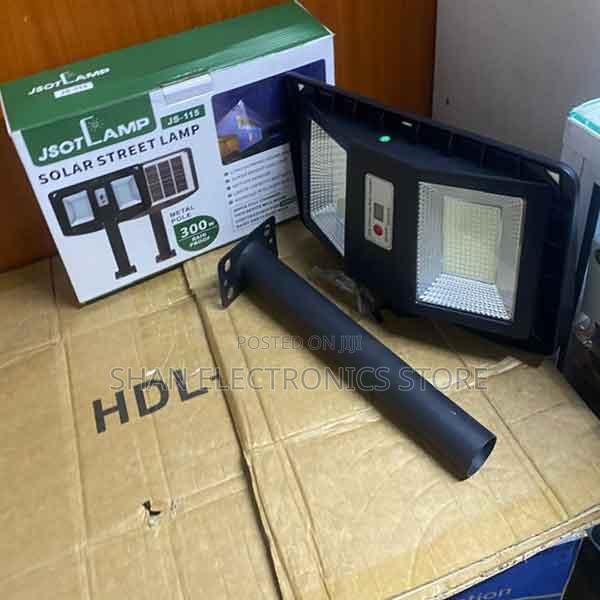 Cheap Stand Screw 300w Solar Street Light Cclamp Cl - main view