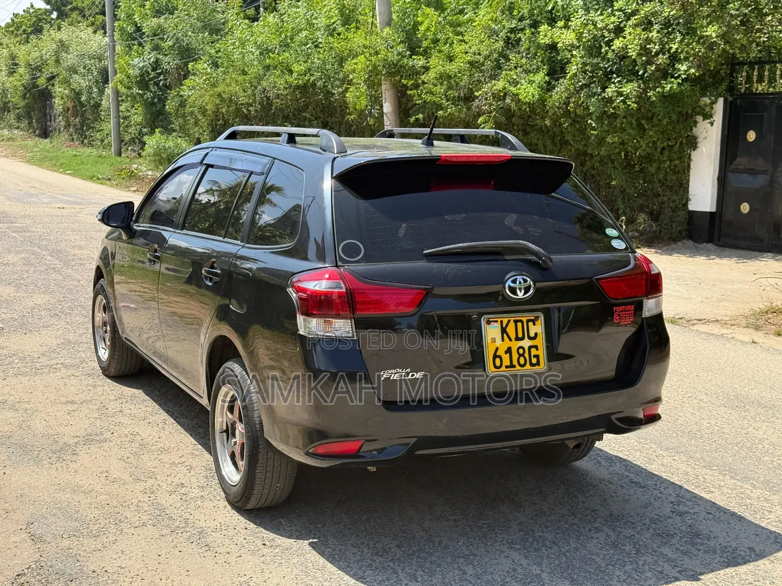 Toyota Corolla Fielder 2016 Black