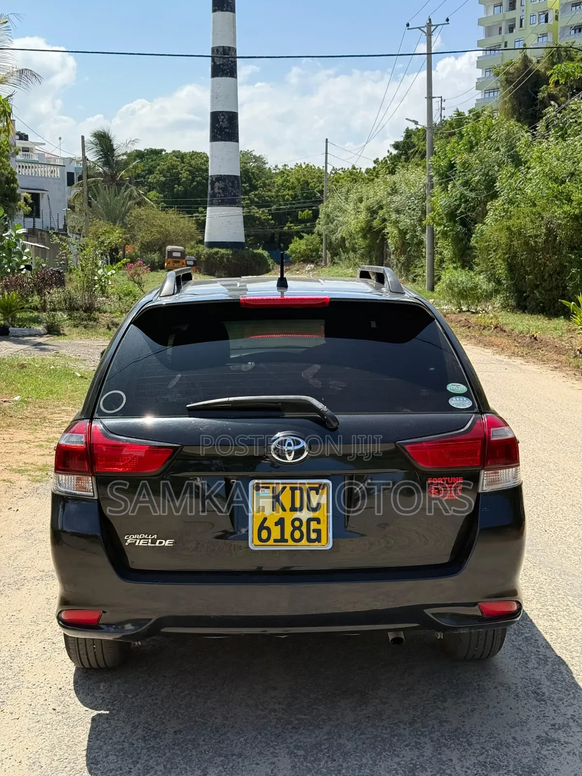 Toyota Corolla Fielder 2016 Black