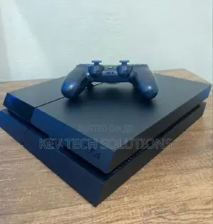 Ps4 (Playstation 4) Chipped With 9 Games