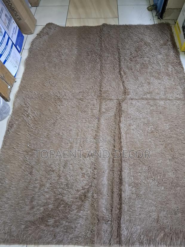 Beautiful Brown Floor Fluffy Carpet
