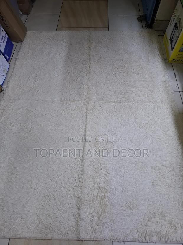 Spotless Big Fluffy Carpet - main view