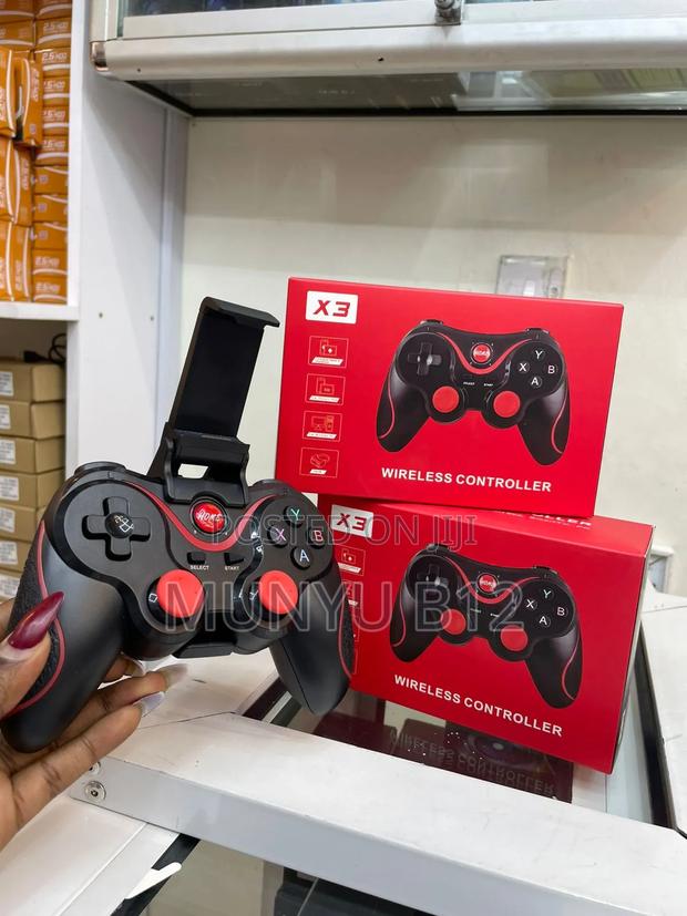 X3 Universal Wireless Gaming Pad - thumbnail 2
