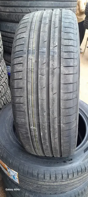 255/55zr20 Centara