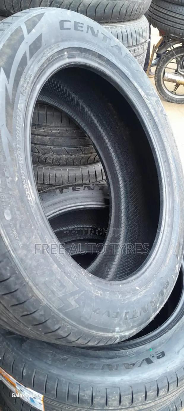 255/55zr20 Centara - thumbnail 3