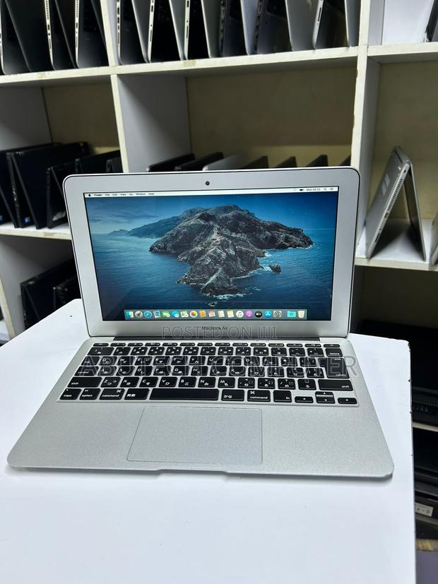 Laptop Apple MacBook Air 2012 4GB Intel Core i5 SSD 128GB - thumbnail 2