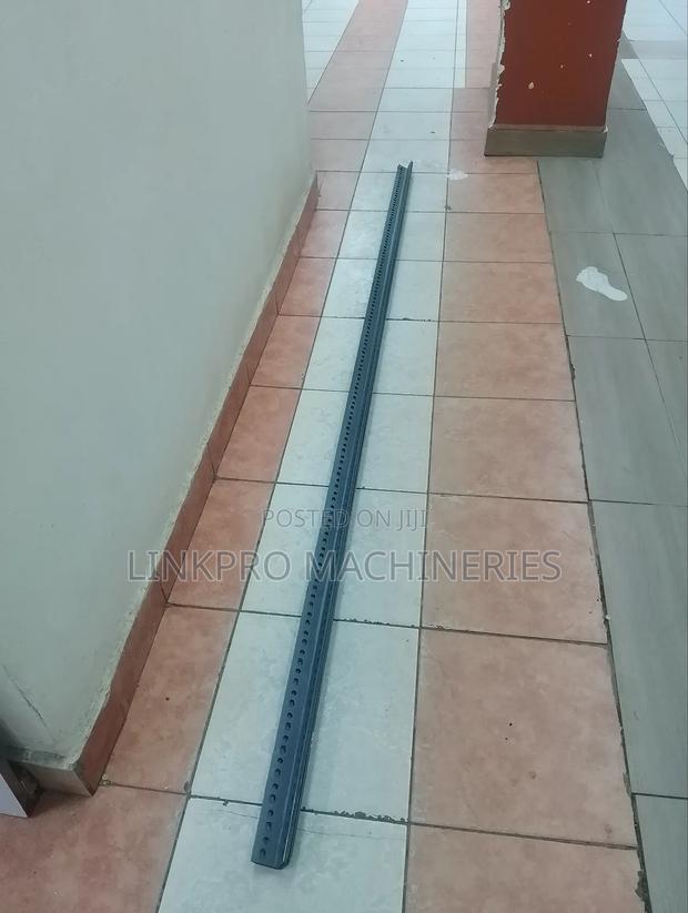 8 Feet Heavy Duty Solar Rail - main view