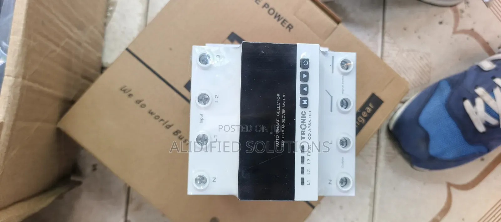 Tronic Automatic Phase Selector