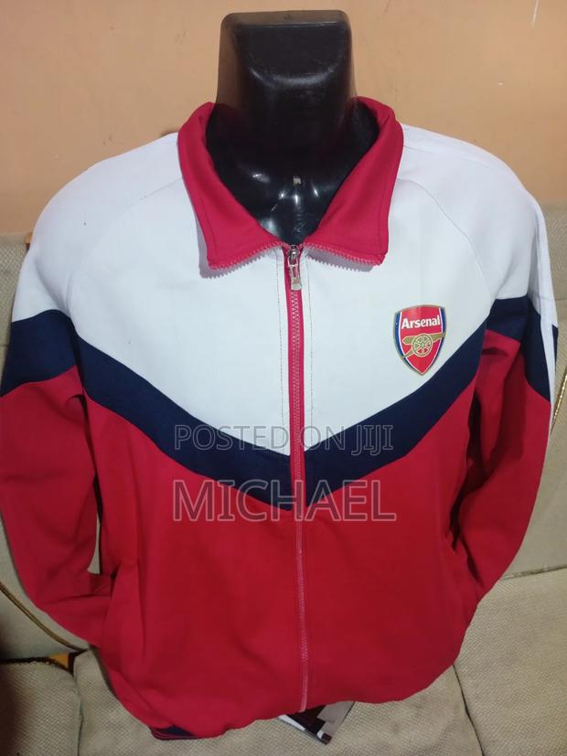 M J Jersey Hub - thumbnail 5