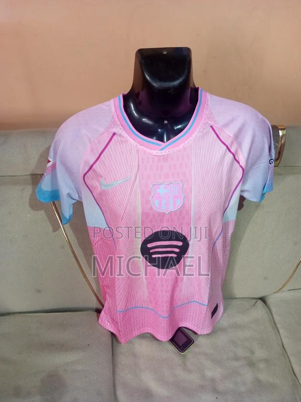 M J Jersey Hub - thumbnail 6