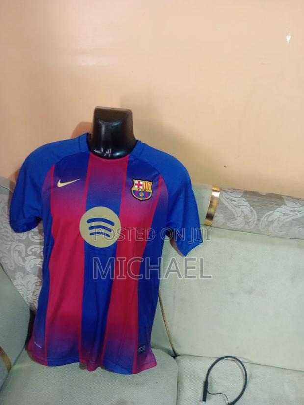 M J Jersey Hub - thumbnail 9