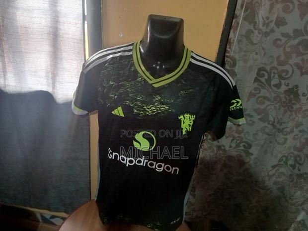 M J Jersey Hub - thumbnail 10