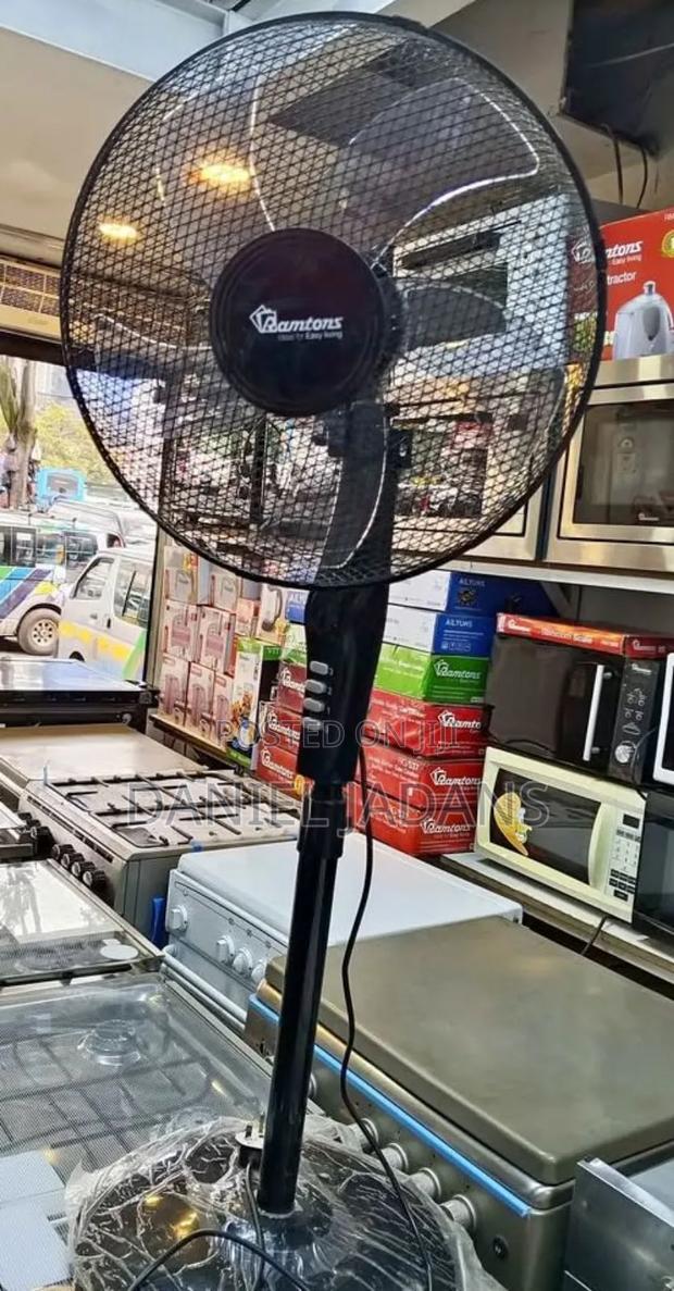 Brand New Affordable/Nunix 18" Standing Fan
