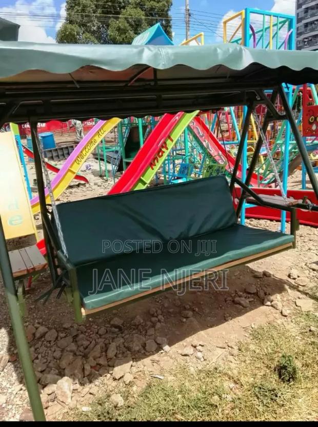 Outdoor Swing - main view