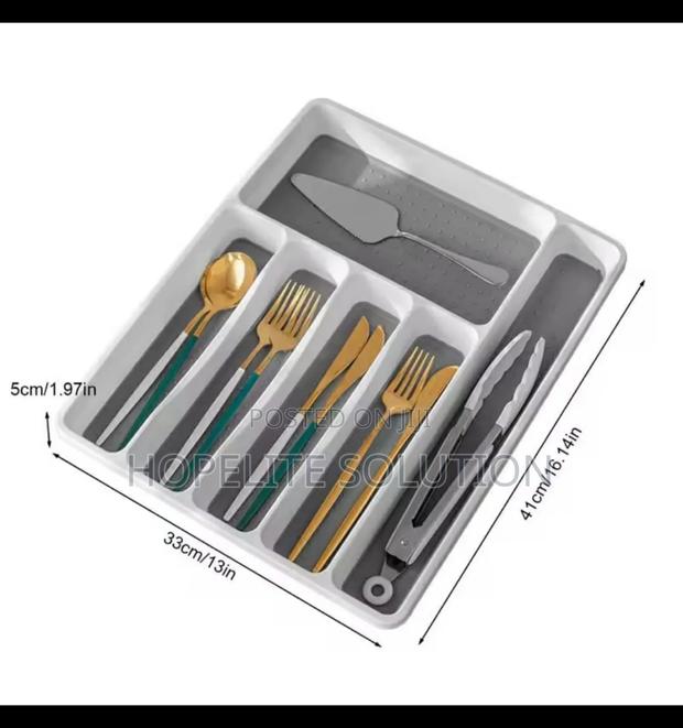 Expandable Cutlery Drawer Organizer - thumbnail 3