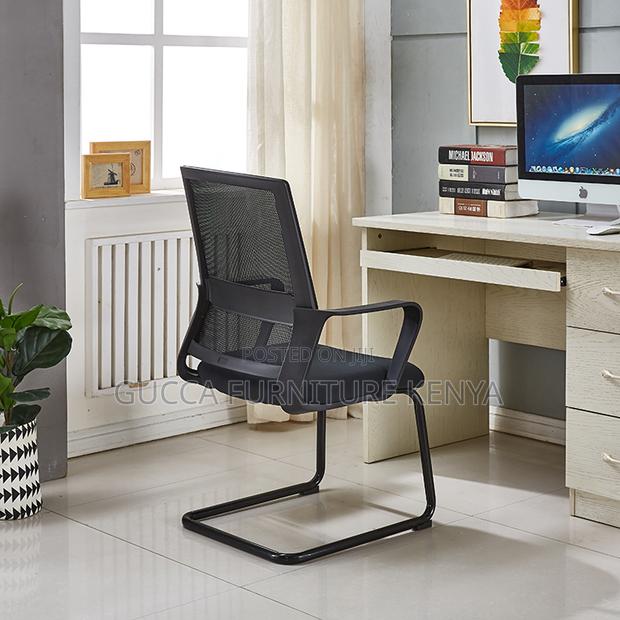Mid-back Ergonomic Mesh Conference Chair - thumbnail 11