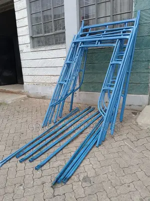 H-Frame Scaffolding Ladders