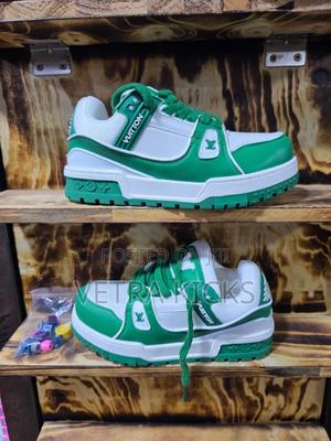 Louis Vuitton Trainers Sneakers - thumbnail 2