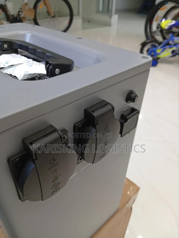 Vestwood 2kw Power Station - thumbnail 2